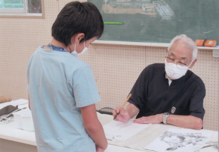 鳶尾小児童水墨画教室　12